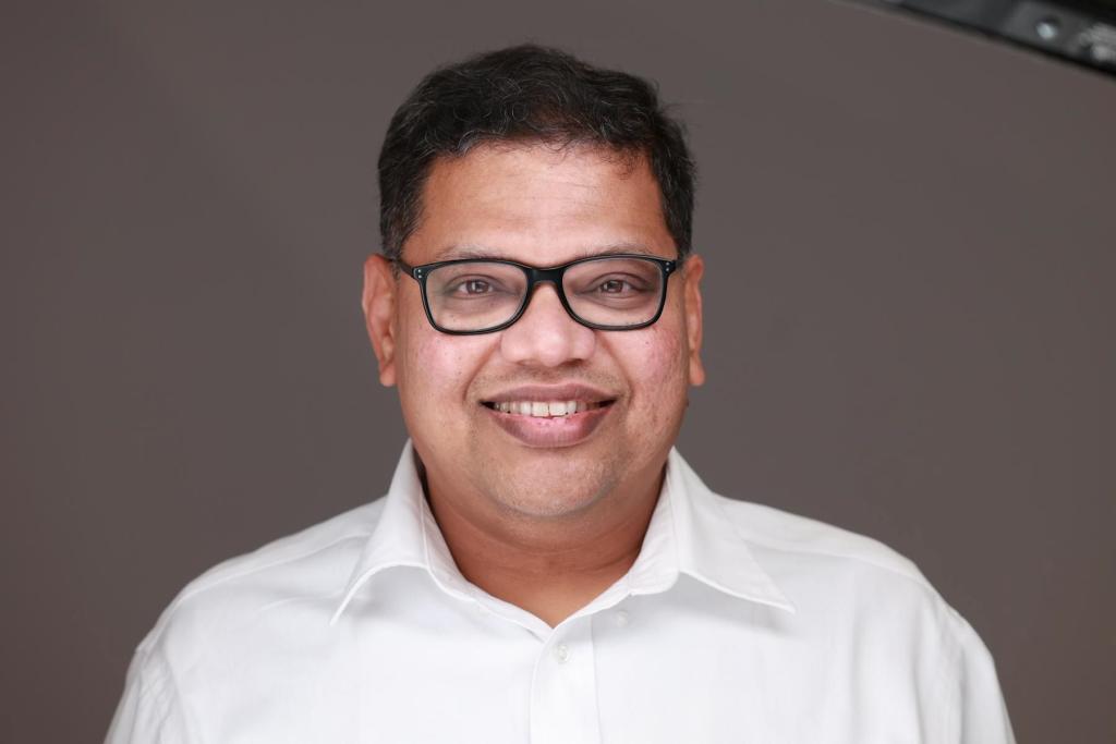 Headshot of Vikram Gazula